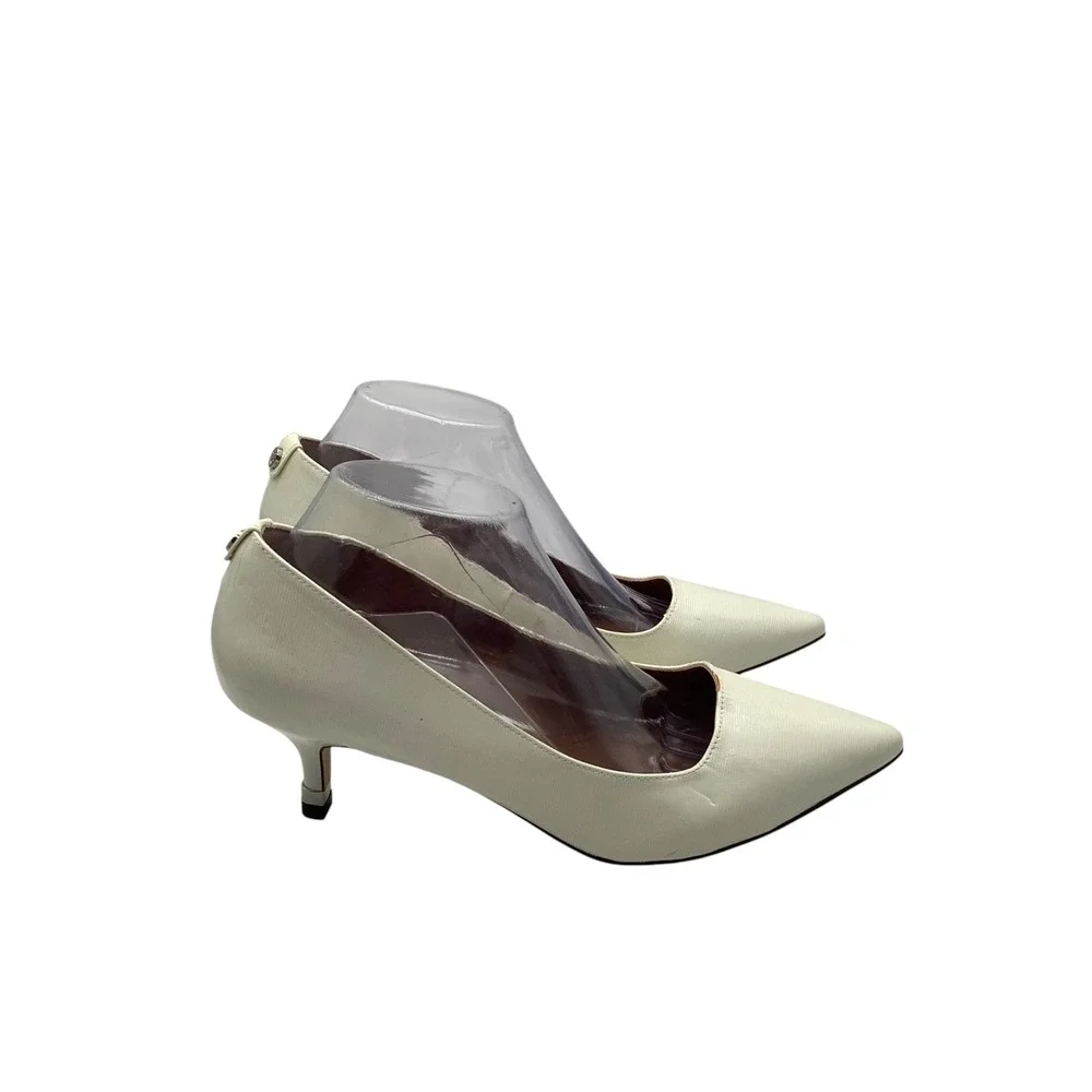 J. Renee Womens 9W Cream Textured Pointed Toe Kitten Heel Pumps Ivory Shoes